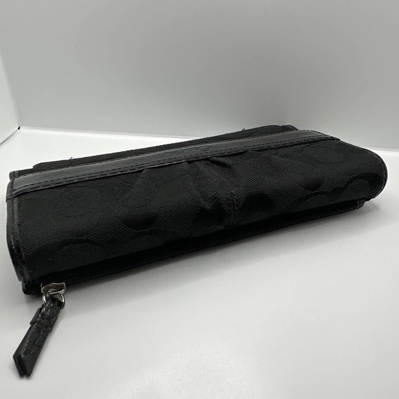 COACH Signature Canvas Jacquard Patent Wallet - Picture 4 of 11